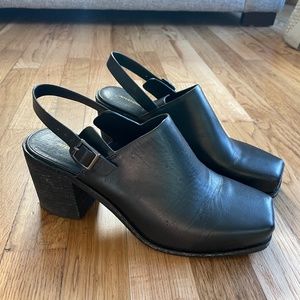 Honcho mule with heel